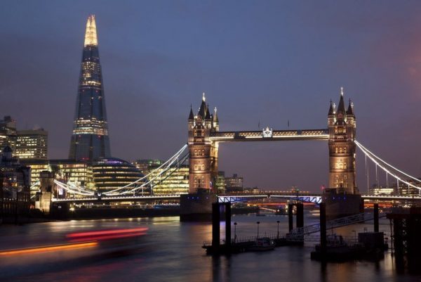 Thames Dinner Cruise with Live Music
